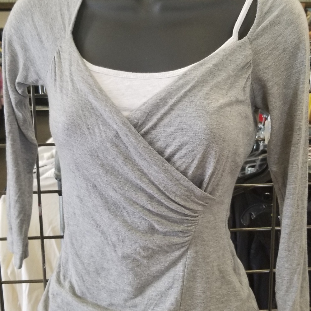 Express long sleeve v neck